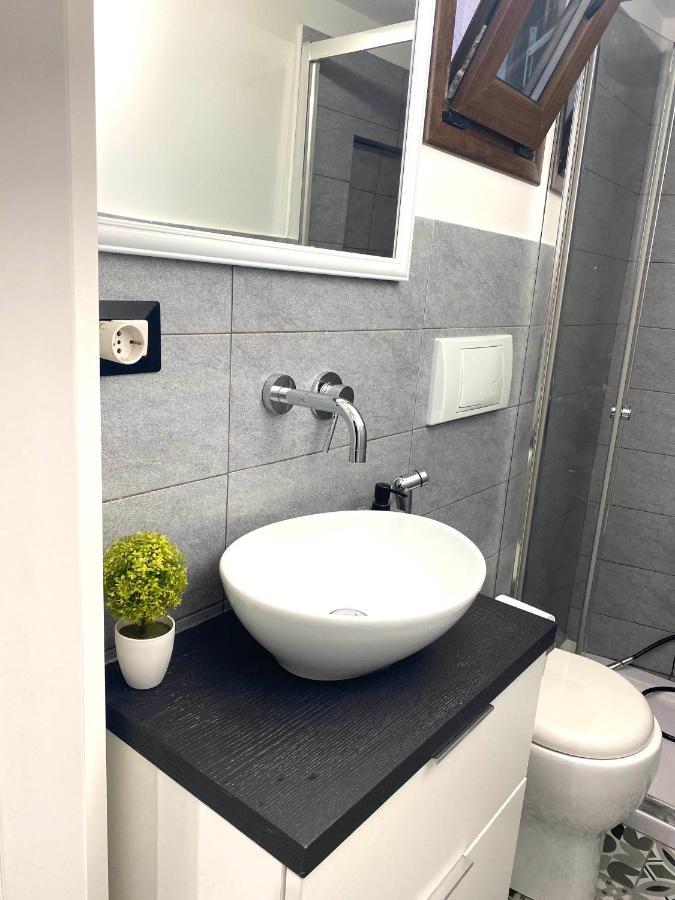 カリアリEdo'S Houseアパートメント エクステリア 写真